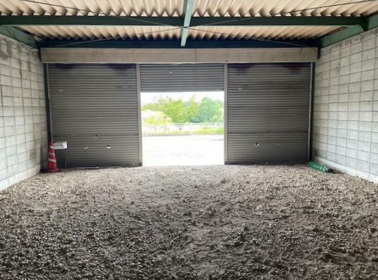 細谷町店舗の内装