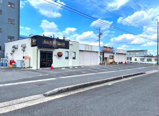 細谷町店舗の外観