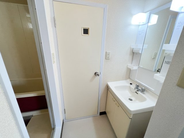 リバプール桟四の洗面所