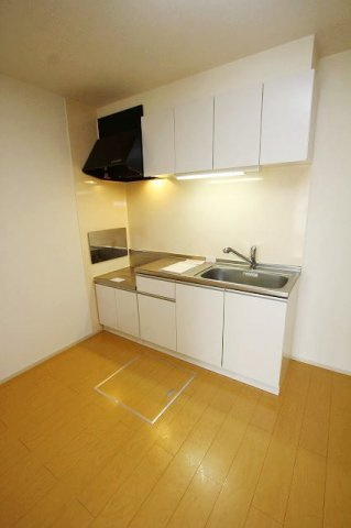 ルート３＆Ｍ・ＹⅤのキッチン|コンパクトなキッチンで掃除もラクラク