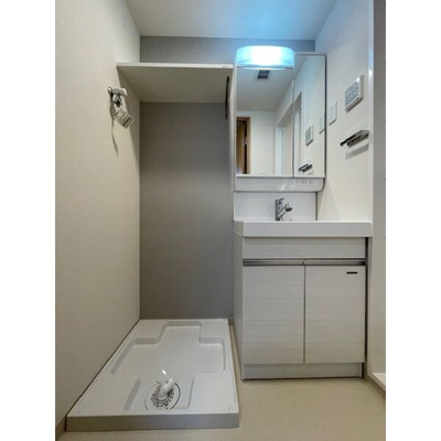 【洗面所】 | ファーストフィオーレ北大阪リアン | 洗面所です