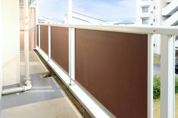 ビレッジハウス下広川2号棟のバルコニー|ビレッジハウスの同一物件・同一タイプの間取りの写真です