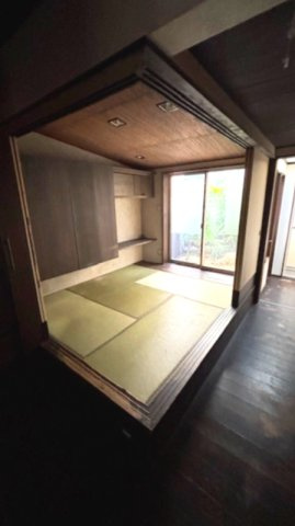 大阪市住之江区東加賀屋2丁目   貸家の和室|畳の上でゆっくりとくつろげる和室です