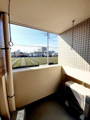 【バルコニー】 | ルーチェ | バルコニーからの眺めを楽しみながら食事をしませんか