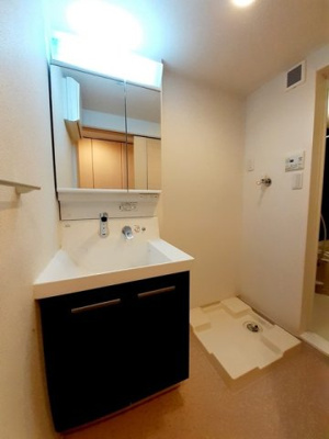 【洗面所】 | ルーチェ | スペースが確保できる洗面所です