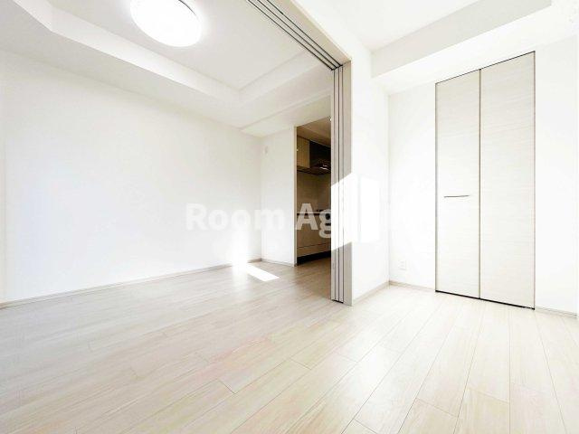 プレサンス　レイズ　千種今池の居間・リビング|類似写真です。