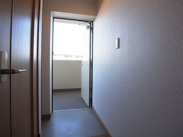 Ｗ・フォンターナの玄関