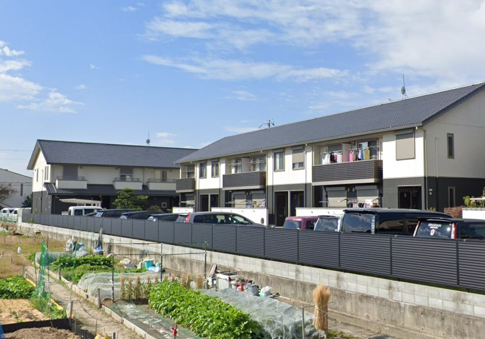 泉大津市曽根町３丁目のハイツ