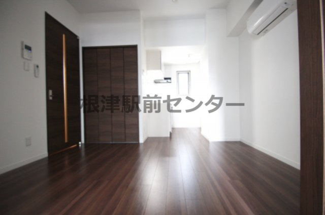 【居間・リビング】