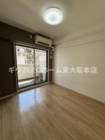 スプランディット難波の居間・リビング