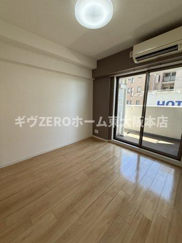 スプランディット難波の居間・リビング