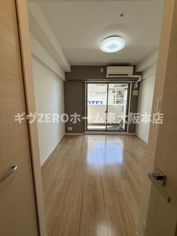 スプランディット難波の居間・リビング