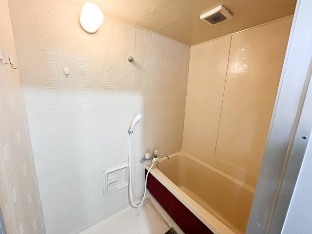 リバプール桟四の浴室