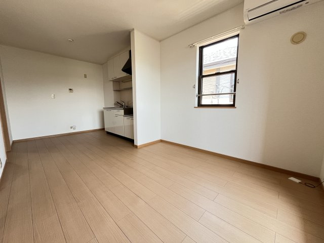 アップヴィレッジＡの居間・リビング