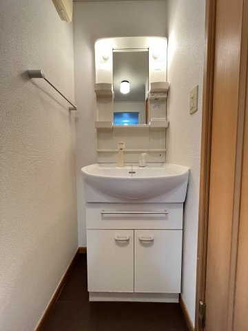 アップヴィレッジＡの洗面所