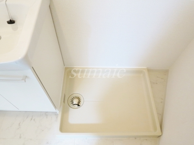 シティ・ヴィラ石井の洗面所|洗濯機置場です☆