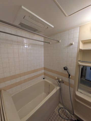 サンハウス小牧駅の浴室|日々の暮らしに欠かせないお風呂です