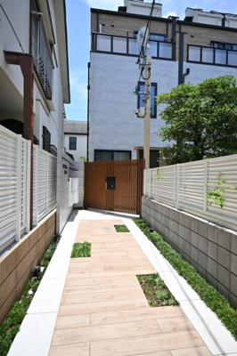 【エントランス】 | リムテラス駒場