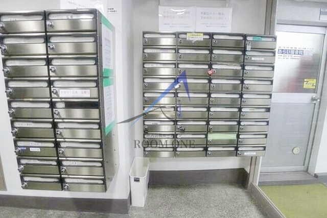 東中野グリーンパークのその他共用部分|集合ポストです。