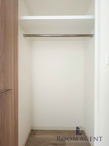 プレサンスジェネ千種内山Ⅱの収納