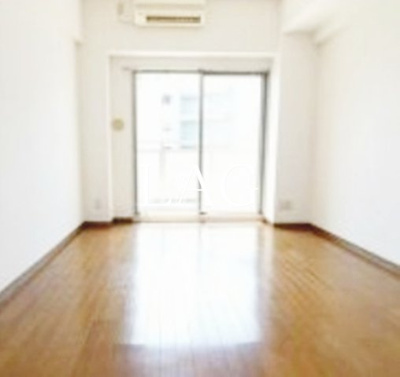 【居間・リビング】 | ヴィラ・ロクロー | 洋室のお部屋です。