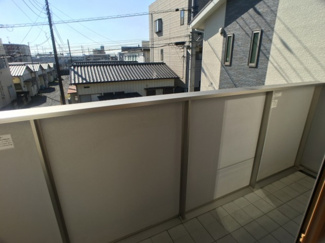 【バルコニー】 | ラ・ルミエール | 
