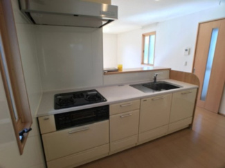 【キッチン】 | ラ・ルミエール