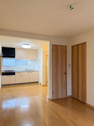 ウララハウスⅡの居間・リビング