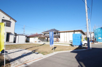 【前面道路含む現地写真】 | 【仲介手数料無料！！】府中市多磨町2丁目　新築戸建て（全7棟）2号棟　5990万円