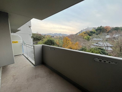 【バルコニー】 | ルネ神戸北町Ⅰ | 広々バルコニー