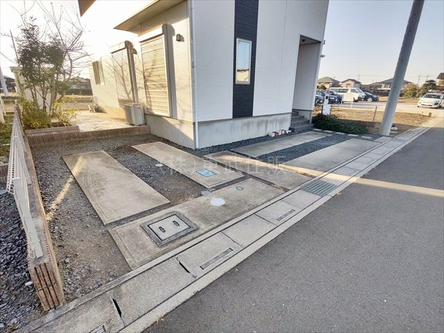 【駐車場】の画像