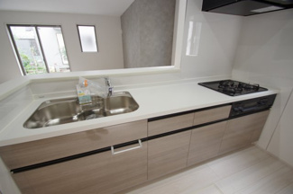 【内観：施工例】 | 【仲介手数料無料！！】府中市多磨町2丁目　新築戸建て（全7棟）3号棟　5690万円