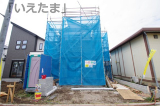 【外観】 | 【仲介手数料無料！！】府中市多磨町2丁目　新築戸建て（全7棟）3号棟　5690万円 | 令和８年３月１４日撮影　建築中