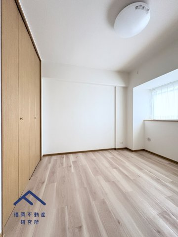 アンピール海の中道アクアヴィラの洋室