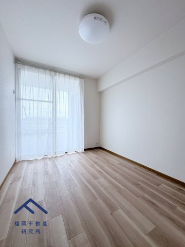 アンピール海の中道アクアヴィラの洋室