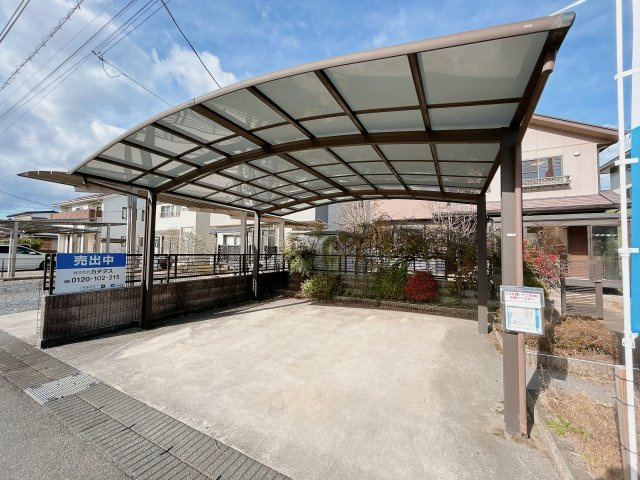 壬生町大師町　中古戸建の駐車場