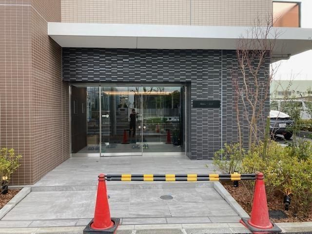 Alivis一之江のエントランス