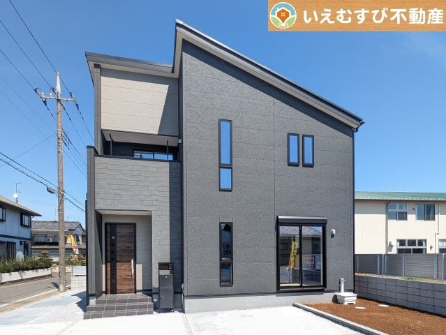 Livele Garden.S　深谷岡里第2の外観|【完成済み】シンプルモダンテイストの飽きのこない外観！
実際に現地を見たりゆっくりご内覧頂ければ新居での夢が膨らみますよね♪