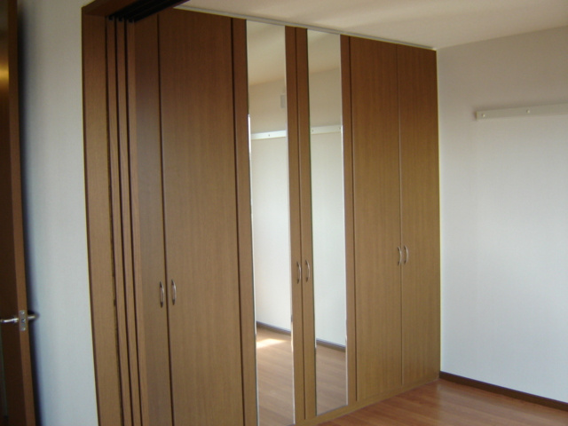 ピアリープレイス　ヒサの寝室|洋室