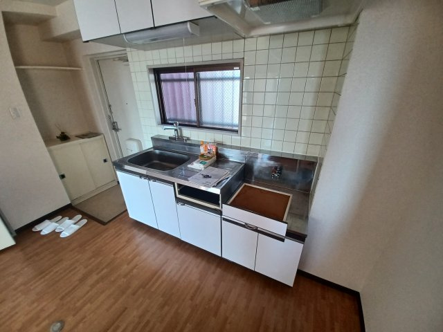 NCKビルのキッチン|別号室参考写真です。