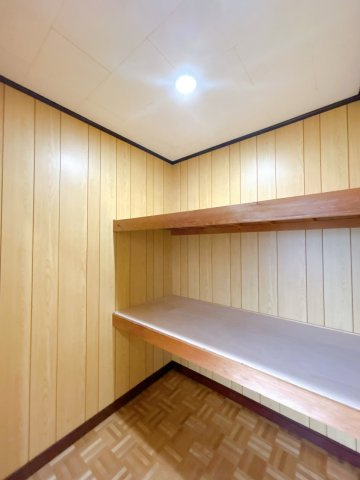 リフォーム済中古戸建　岐阜市岩崎　昭和62年築の収納|納戸