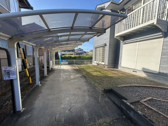 リフォーム済中古戸建　岐阜市岩崎　昭和62年築の駐車場
