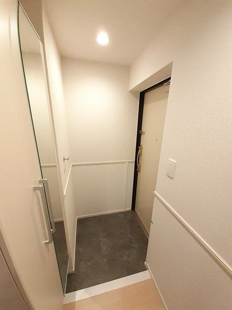 フルール　アビタシオンの玄関