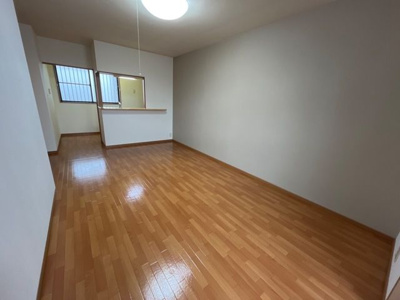 【居間・リビング】 | ピアリーハイム