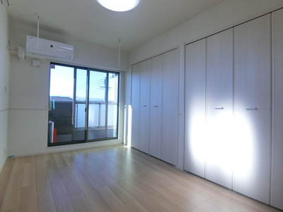 【寝室】 | ラ・ルーチェY