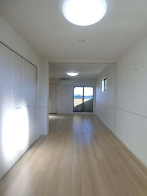 【洋室】 | ラ・ルーチェY