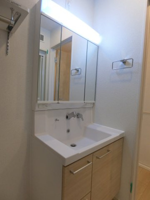 【独立洗面台】 | ラ・ルーチェY