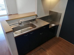  | エスポアール泉