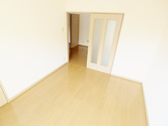 グランステイツ海田の洋室