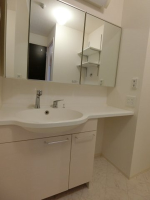 【独立洗面台】 | サニーヒルズ泉大津A棟